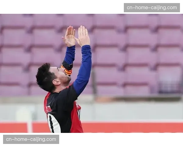 齐沃垂直进攻理念明确 双后腰出球边路推进